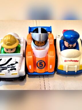 Lot Of 3 Play figures Little People In Cars. Good Condition.